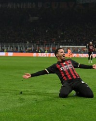  AC米兰德比战奏凯，红黑军团终结同城对手连胜纪录