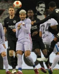  布兰特世界波技惊四座，勒沃库森主场逼平法兰克福显硬朗