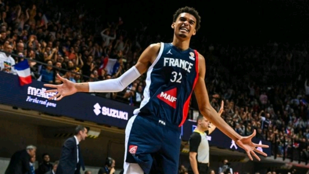 文班亚马首秀惊艳马刺大胜开拓者展天赋  文班亚马首秀惊艳马刺大胜开拓者展天赋