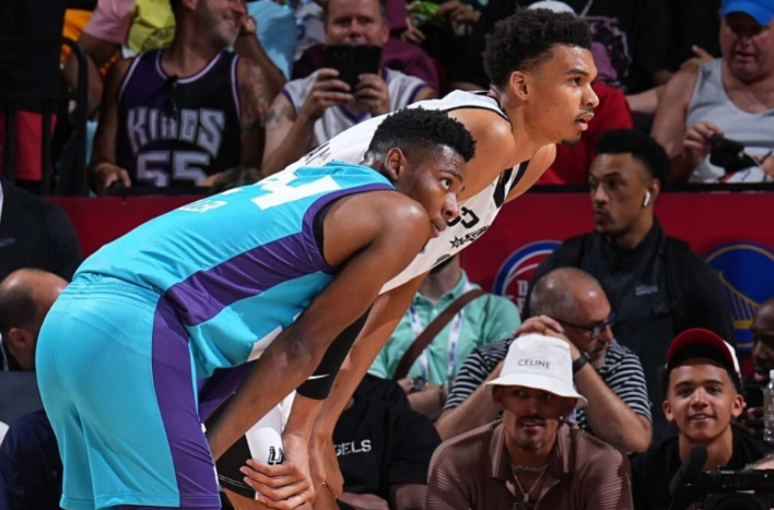  马刺文班亚马首秀惊艳，法国长人改写选秀历史  