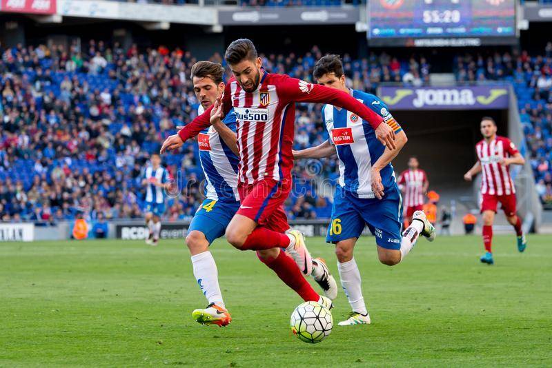  沙尔克04冬窗首签曝光，波兰国脚加盟补强锋线  